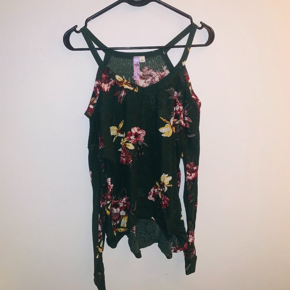 Green Long Sleeve Open Shoulder Top Floral Design